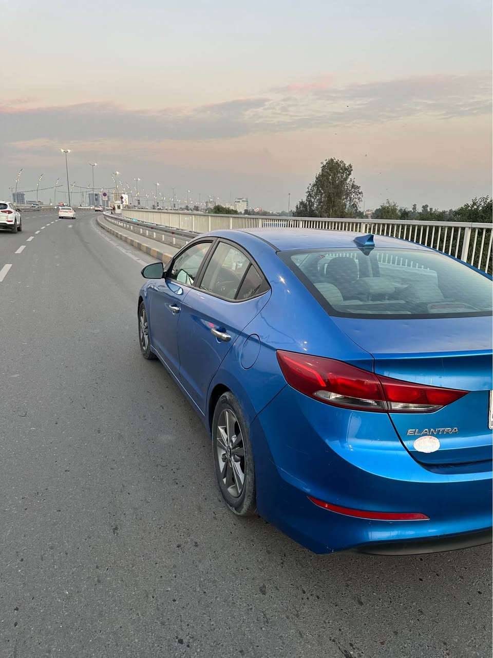 النترا ٢٠١٨ للبيع 
الصور كلشي موضحة 
السيارة نقصها تبريد 
السعر شدة و15 ورقة
مكاني بغداد البلديات 
للاتصال *********** بغداد, العراق
