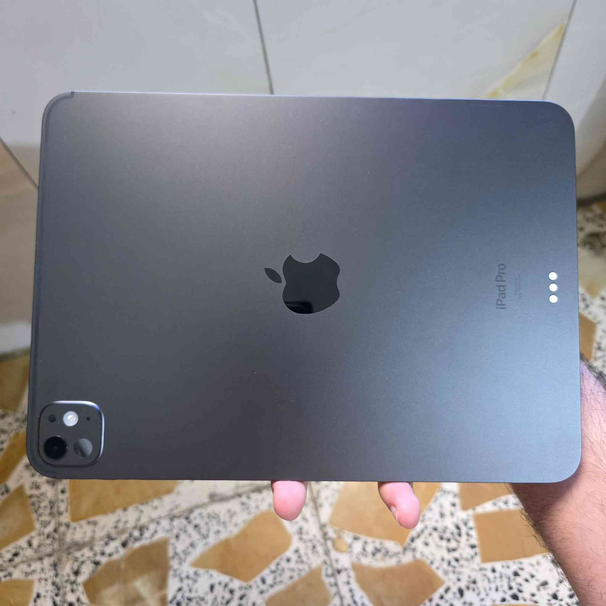 ايباد 11/ معالج M4 /  سنة 2025 ذاكرة 256 نظافة%100 بطارية 99 مع الشاحنة الاصلية، السعر مليون قفل ، مكاني ناصرية/قضاء الشطرة.


**إذا كنت صاحب هذا الإعلان وتريد حذفه لأي سبب، رجاءا أرسل رسالة إلى الدعم الفني**