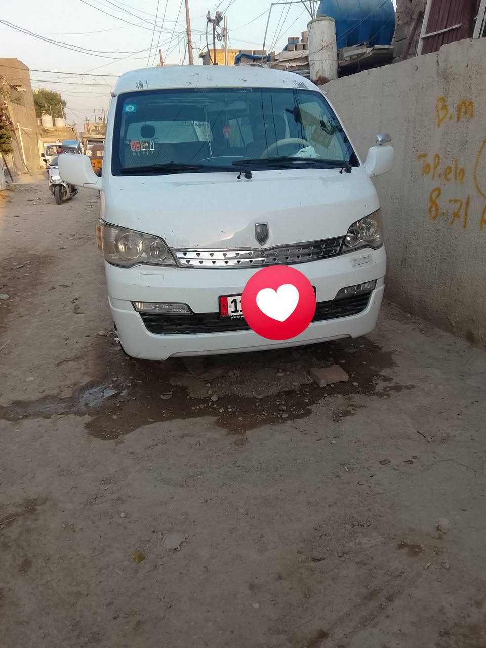 سلام عليكم جنبي اجون موديل 14 ستلام 2019 مصفره من كلشي سنويه لحد31 رقم بغداد نكليزي مكينه وكير وكسن كفاله دوشمه جديد تخم تاير جديد حداده اماميه وخلفيه جديدات منضومه تبريد كامله عوزه بس غاز كل نقص مابيه سيار بيه مكانك صبغ بل جنطه تفاصيل تصل *********** مكان بغداد الحبيبية يم مطعم وليد سعر 83 بيه مجال
