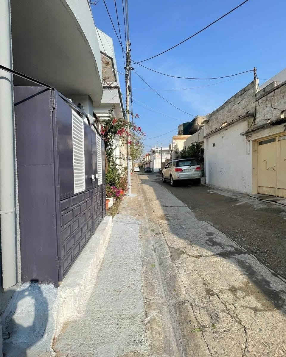 #کۆد #ئێکسپرێس 1073  Express Real Estates 
🏘️ #خانووبۆفرۆشتن  لە .#ئیسکان  

🗺️ڕووبەری: 135م  9بە 15
🔹ڕووی   ڕۆژ ئاوا
🔹شەقامی7

تێبینی ئەم خانووە لە 2نوستن متبخ هۆڵ مشتملات پێک
هاتووە

 ***********4

📱ژمارەی پەیوەندیکردن***********

                    🔸سامان ***********
      
***********
                      
 📍ناونیشانی نوسینگەی ئێکسپرێس:
ئیسکان - سەروو زانکۆی سلێمانی - نزیک ڕەوزەی سلێمانی

🌏 بۆ بڵاوکردنەوەی مولکەکانتان پەیوەندی بە نوسینگەی ئێکسپرێس بكەن. 

#مولک   #کڕین_فرۆشتن   #سلێمانی
