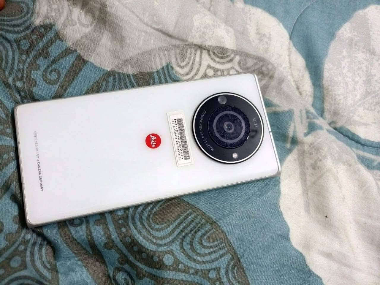 العملاق الالماني لايكا فون 2 leica phone
متوفر بسعة ذاكره 512 والرام 16 

معالج Snapdragon 8 Gen 1

الهاتف يتميز بشاشة Pro IGZO OLED  ، ومعدل تحديث 240 هرتز ، وسطوع يصل إلى 2000 شمعة

الهاتف مقاوم للماء والغبار بطاريه 5000 ملي امبير

إطار معدني مصقول وزجاج خلفي فاخر احساس بريميوم

يأتي مع مستشعر صور بحجم 47.2 ميجابكسل 1 بوصة مزود بعدسة f / 1.9. تم إقران هذه الكاميرا الرئيسية بمستشعر عمق 1.9 ميجابكسل

 جهاز مستخدم نضيف 

نظافه 98/100. سعر 200


**إذا كنت صاحب هذا الإعلان وتريد حذفه لأي سبب، رجاءا أرسل رسالة إلى الدعم الفني**