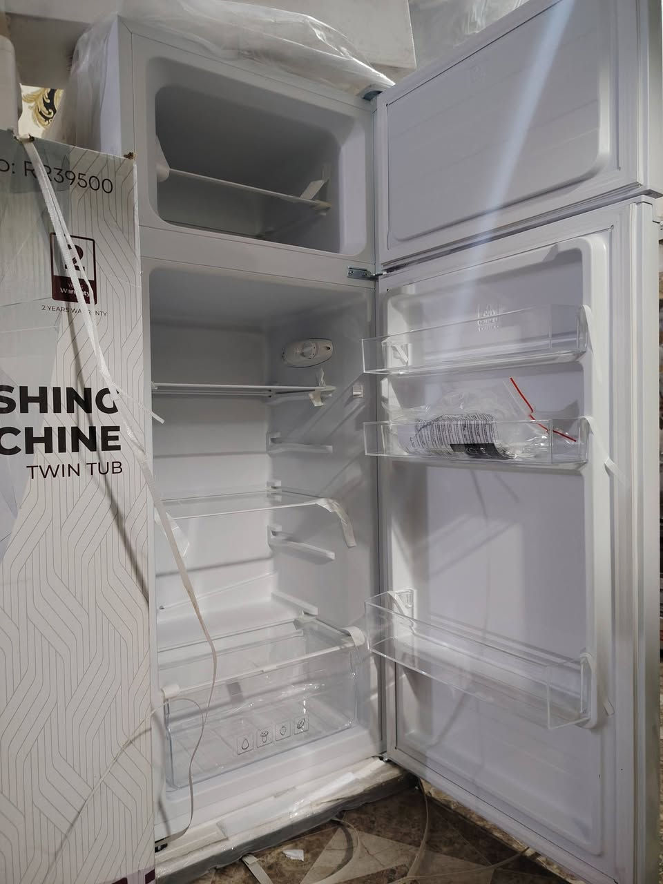 للبيع... ثلاجه ماركة كوسونيك الكوريه 14قدم جديده مامستخدمه بكارتونها بابين منفصلين سعرها 250الف


**إذا كنت صاحب هذا الإعلان وتريد حذفه لأي سبب، رجاءا أرسل رسالة إلى الدعم الفني**