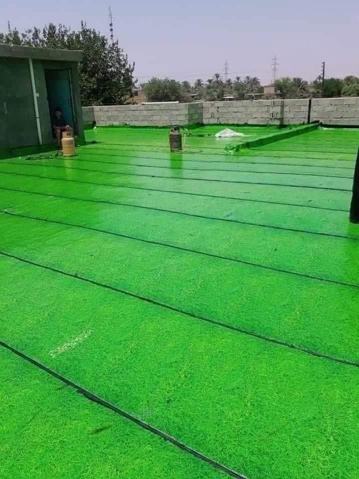 سعر المتر  كرستة وعمل (4000--5000--6000)د.ع وحسب نوعية المادة .. يشمل تنظيف السطح 
 ***********
 ***********
كادر ذو خبرة في عمل الايزوكام 
ضمان 15سنوات مع ورقه ضمان 
لدينا كادر في جميع محافظات العراق 
 الموصفات 
1 الايزوكام عاكس للحراره 80% 
2 مانع الرطوبه 
3 انتها العمل نفس اليوم 
4 يتحمل درجات الحراره العاليه يتكون الايزوكام من الياف وخيوط حريره والقير والطبقه الخارجيه السلفون حيث يعطي جماليه وقوه للسطح قياس السطح متر روله

