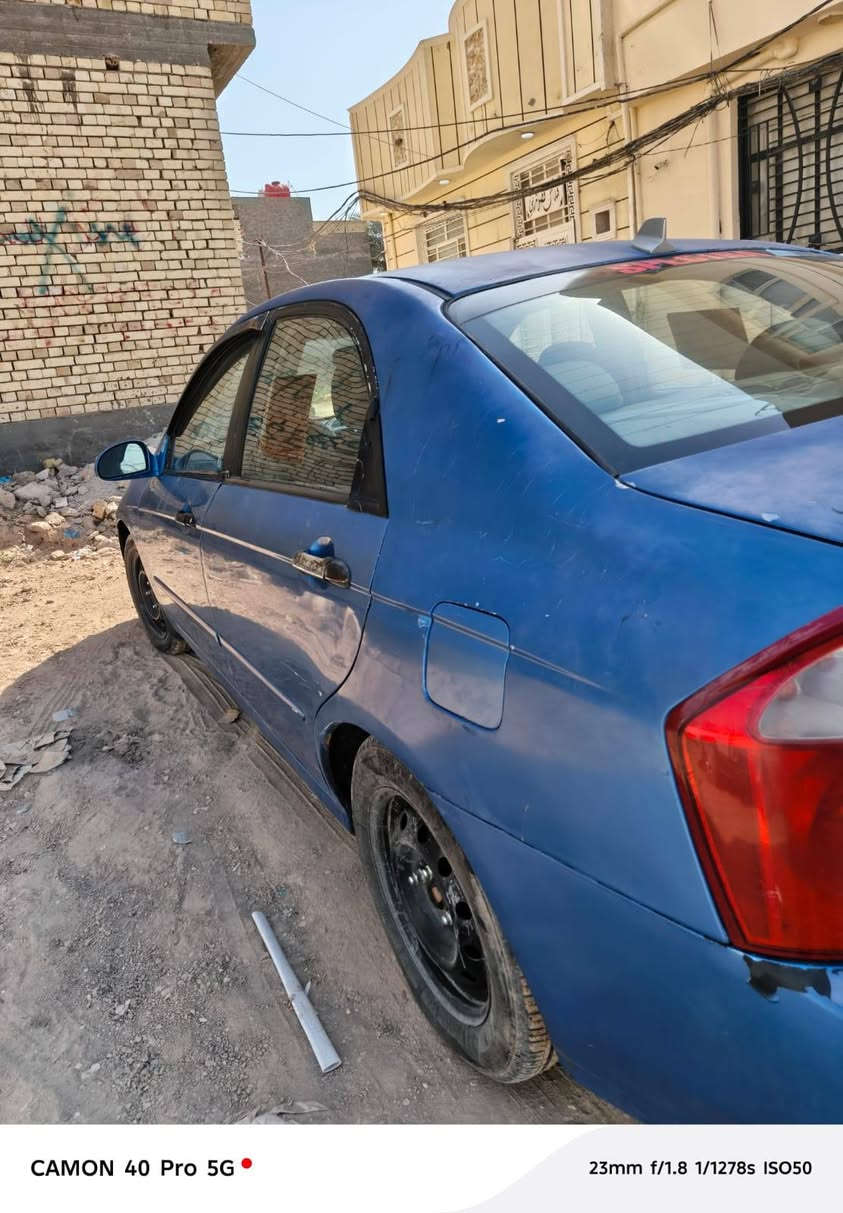 السلام عليكم اسبكترا ٢٠٠٦ رقم بصره دولي تحويل مباشر مكينه وكير وحداديه جدد ترايك لوك حادثه جاملغ خلفي ومصبوغه حزام وجارده حاليا مكاني كربلاء السعر ٥٧ ورقه ***********
