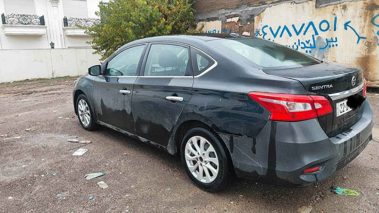 2018 
امریکی 
تایە نویە 
هەزیە  نوە 
رقم  ژینگە  نوە 
بەناوی خومە 
چواڕ بارچەی  هەێە  بی  دیوی  ژوڕی  
دەڕکی  بشتەوە لای سایق 
دەرکەی  بشتەوە لای  سکن  لەخەتی تا خواری  دوسەی
چامرلغ  بشتەوە  لای سکن بی  دیوی  ژوڕی  
برک سقفی  قوبەکی بجوکی هەێە  یک نوقتە 
بونیت   چواڕ بەنچەێ  هەێە   بی ناو گڕتن  
مکینە و گیریشی  بی  عەیبە
*********** أربيل, العراق
