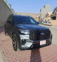 فورد ئكسبلور  2025 مواسەفات st line  9600 مايل رويشتوه  كيج ئه لكترونى...