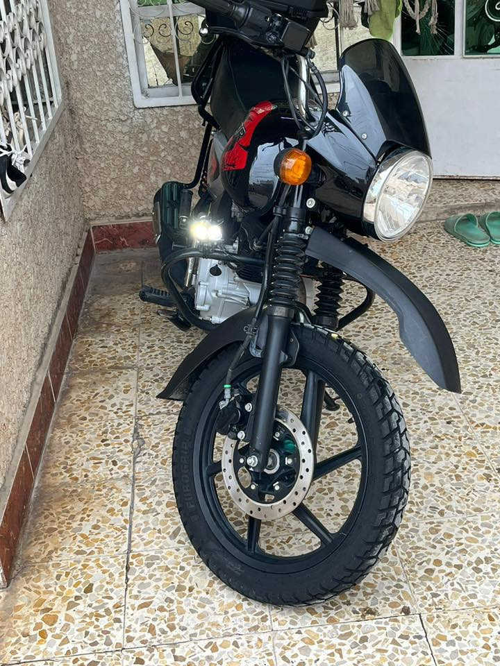 دراجة بوكس ٢٠٢٢ للبيع مرقم سنوية ديالى كاملة من كلشي  سعر ٢.٣٥٠  وبيهة مجال الشراي يتصل ***********
