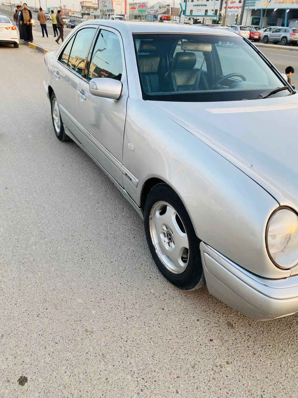 سلام عليكم
مارسيدس ام عيون موديل 1998 رقم بصره دولي سياره فول مواصفات 
كشن كهربائي 
مرايه شفط 
برده بلادي 
دواخل حبري 
تبريد 
مكينه ڤي بلادي 
سياره ما ناقص منهه اي شي 
صدرهه مبدل قبل سبوع 
صبغ عام 
الشراي يتصل ع الرقم ***********
تحويل ثاني يوم  السعر 95 وبيهه مجال
