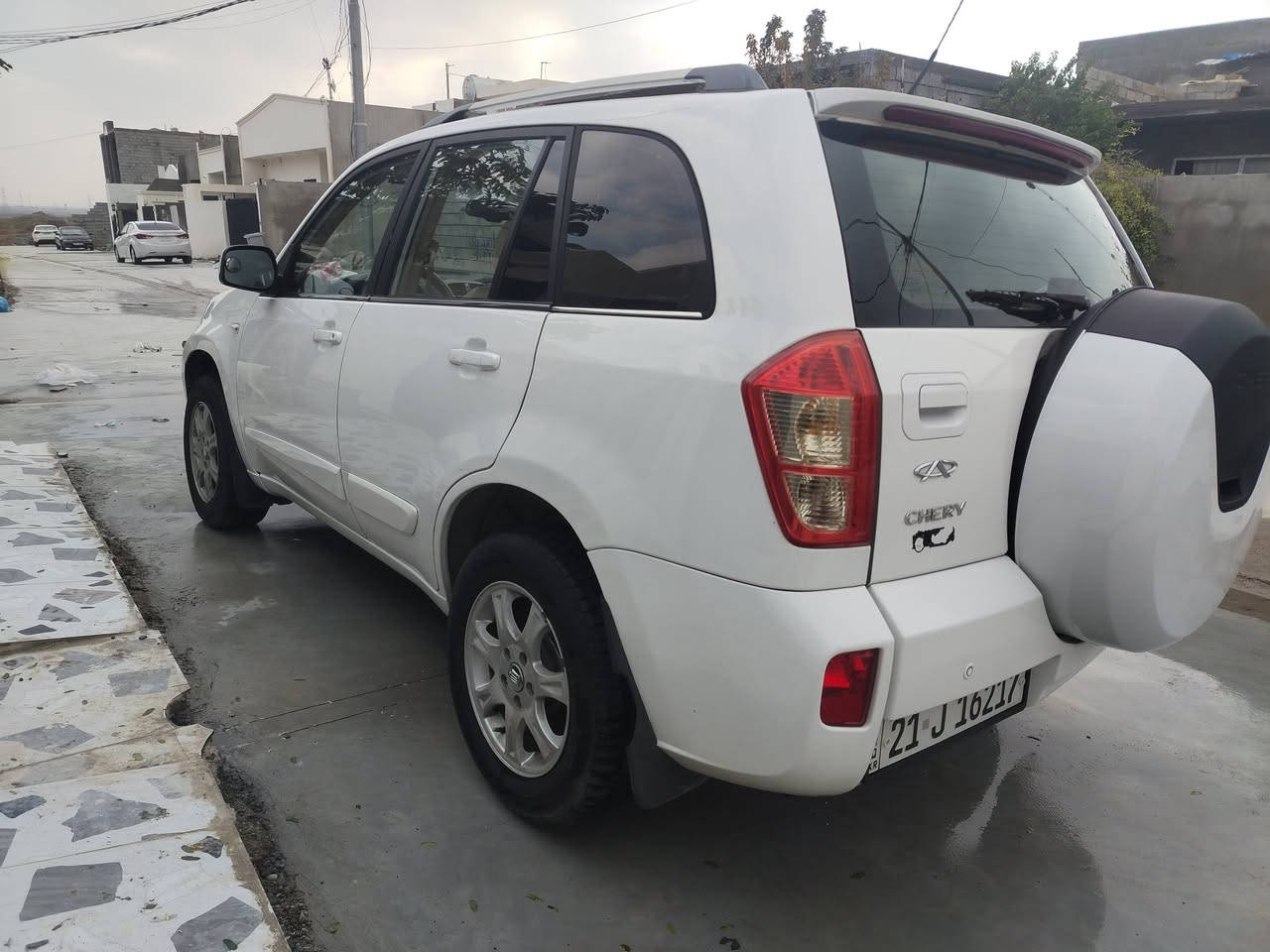 السلام عليكم
تيكو3 2014 السعر75 ومجال للستفسار عبره الرقم واتساب *********** 
لاصبغ لاضربة لا خياس كير محرك تبريد تدفئه شرط رقم سليمانية رقم دولي
محرك2000
كير سيم /كير اوتماتيك و عادي هم
سقف سلايد
حساس بك
قفل مركزي
جامات كهرابائية
مرايات كهربائيه
تحكم ستيرن
شاشة ايباد
مانع انزلاق
                                                      ABS
داخله اصفر و اسود المرغوب
تحديد سرعه
كوشنات تدفئه
مانع انزلاق
ستيرن فوليوم
هزة منتهية سنويه تنتهي بشهر ل9
سيارة تحفه مكانة كركوك طريق سليمانيه
