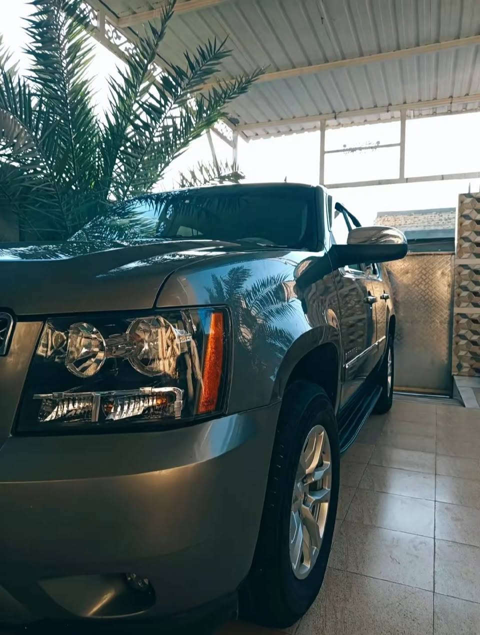 سلام عليكم تاهو للبيع موديل 2008 الون اسود نفطي رقم بغداد انكليزي ب اسمي تخم تاير جديد ويل كاب حجم 18 كما موضح في الصورة تدفئه تبردي شغال شاش اندرويد و كامر خلفيه حساسات خلفيه فئه LTحديديه جديد دواخل اسود كشنات جلد و تخم تاير جديد
📍العنوان: ذي قار قضاء النصر 
التواصل:***********
التواصل: ***********
