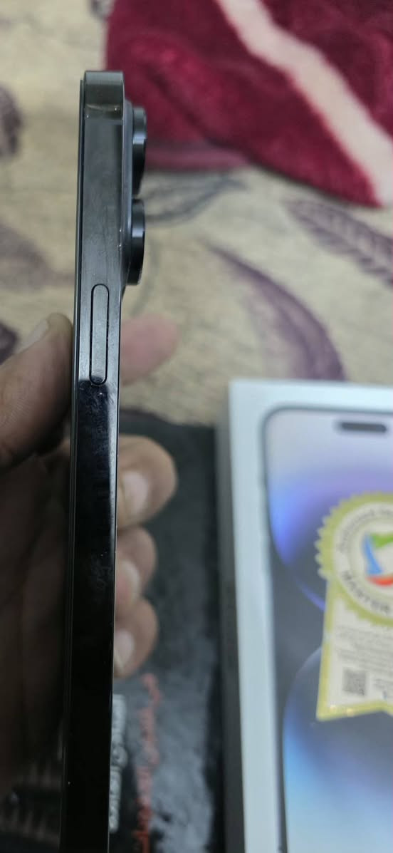 ايفون ١٤ برو ماكس
ذاكرة ٢٥٦
مكفول من كولشي شخط مابيه 
بطارية ٨٠٪
لاصق شاشه وحماية عدسات وتغليف ظهر وياه احتياط 
للبيع فقط بدون مراوس  العنوان بابل


**إذا كنت صاحب هذا الإعلان وتريد حذفه لأي سبب، رجاءا أرسل رسالة إلى الدعم الفني**