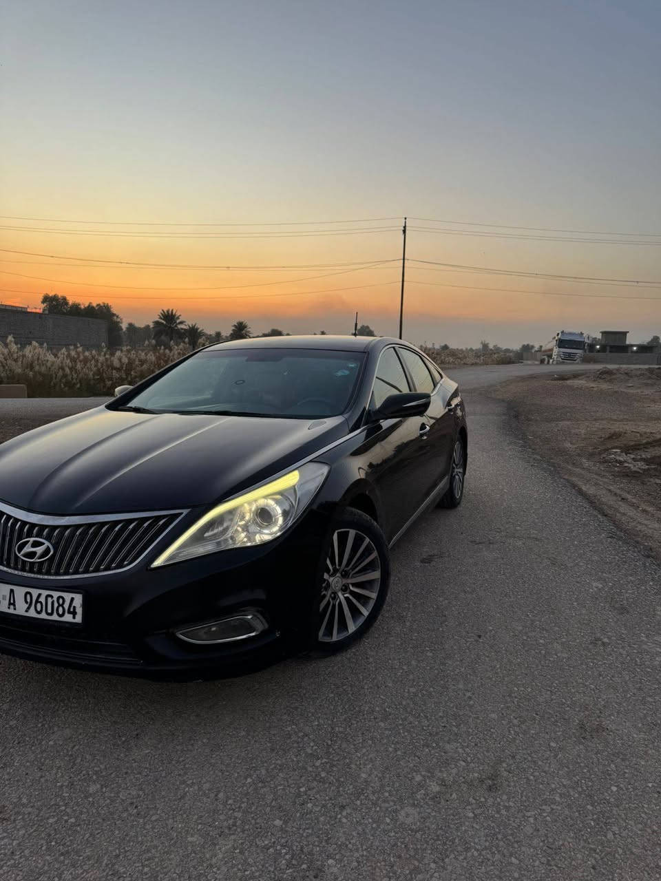 من رخصة لادمن سلام عليكم ازيرا 2013خليجي لون اسود مكينه 6سلندر نص فول تحكماة ستيرن كشنات دتفئه بردات جانبيه+خلفيه بلاد داخل لونين اسود وبيجي تخم تاير جديد 
السياره مكفوله من الدعاميه ل دعاميه السياره خير من الله 
ترايك بصره السعر 130ورقه لاتصال ***********مكاني بغداد
