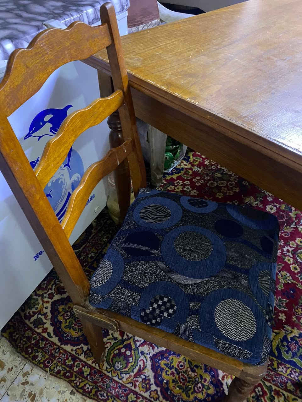 ميز صاج ثكيل مع اربع كراسي
الطول مترين 
العرض متر وشوية 
الارتفاع متر الة


**إذا كنت صاحب هذا الإعلان وتريد حذفه لأي سبب، رجاءا أرسل رسالة إلى الدعم الفني**