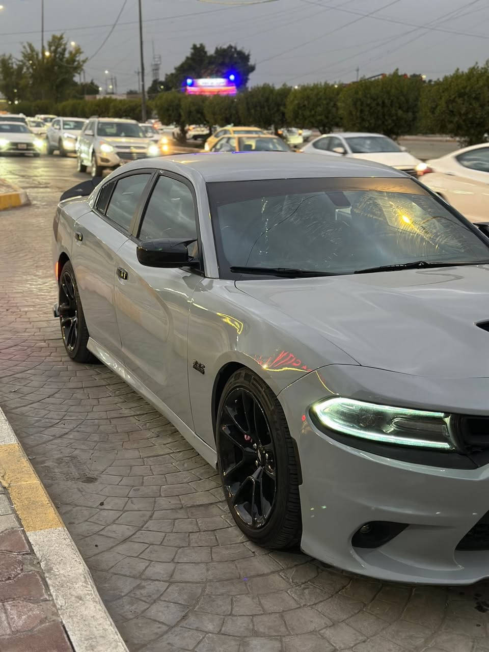 جارجر سكات باك 6400 🐝 —2021
رقم بغداد السيارة حلوه وجاهزه تحويل ثاني يوم

-ستيرن كهرباء + تدفئه
-كروس تثبيت سرعه
-تحكمات ستيرن + شفتات ستيرن
-فجوج برمبو

-كشنات كهرباء+ جلد وكنتارا 
-خزن كشن ميموري 
-حساسات خلفيه+ كامره 

شاشه
صوتها بلادي طرب + بوابات علها كتم وفتح الصوت
 - مواصفات سكات باك معروفه

حادثها - بنيد وجاملغ يمنه وصبغ عام بدون دواخل بدون معجون 

مكانها- بغداد/ سيديه 

سعرها- 210 
***********
