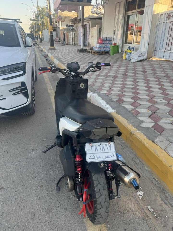 سكنس جبلي للبيع مال حاويه بيها تزويد خارجي دبلات وصالنصه ويدات وبكلايت رياضي سعر 1300 بيها مجال عنوان بعقوبه بهرز ***********

