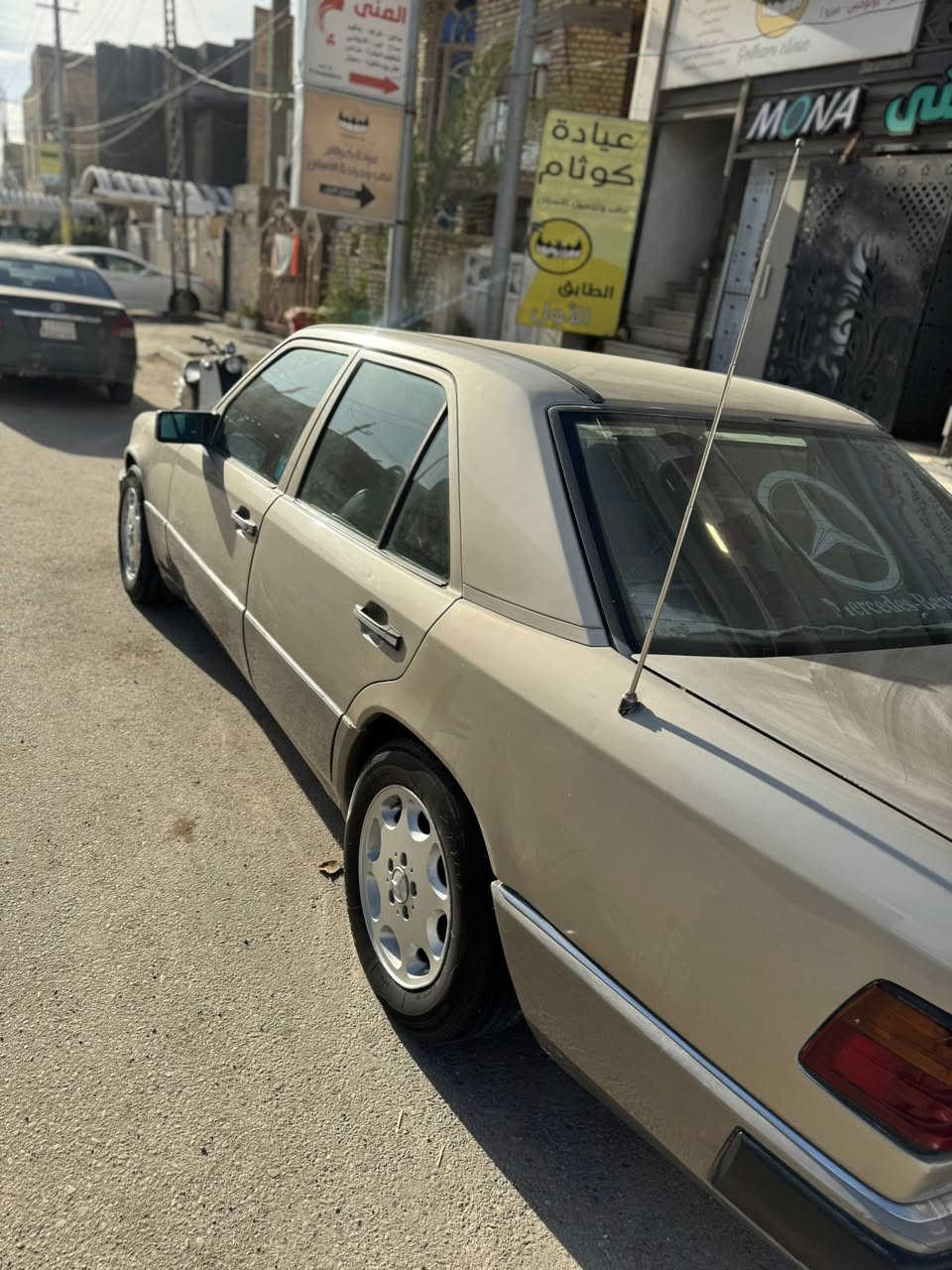 مارسدس دب رقم بغداد السياره مكفوله قواعدها وبرانكيتها مكفولات مصبوغه عام مكينه عنكبوت بلاديه الكير توني شاده جديد مكينتها جديده بس امول ماتشتغل بيها صوت بطل ويروح يكلف تصليخ 25 بس مافارغ اسويها وعوزها تصفيه بل عنكبوت مرات اضل اترتر السياره كلشي شغال من الدعاميه للدعاميه اكفليكياها عيب شرعي اوًاصوليات وبرانكيت وكلبه لئن انه خذتها هيج الهم السيارهمديلها 1987 مكانها ناصريه مركز مداور موجود عندي وماله عامه انه اداورلك سعرها 74 وبيها مجال


**إذا كنت صاحب هذا الإعلان وتريد حذفه لأي سبب، رجاءا أرسل رسالة إلى الدعم الفني**