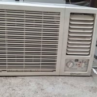 نضيف • للبيع