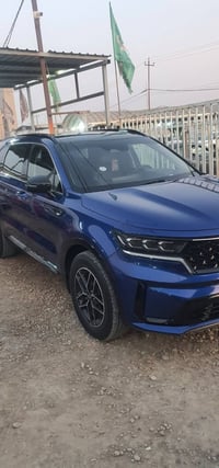 سورنتو امريكي موديل 2021 أعلى فئة فول مواصفات محرك 2500 تيربو.   خمس ك...