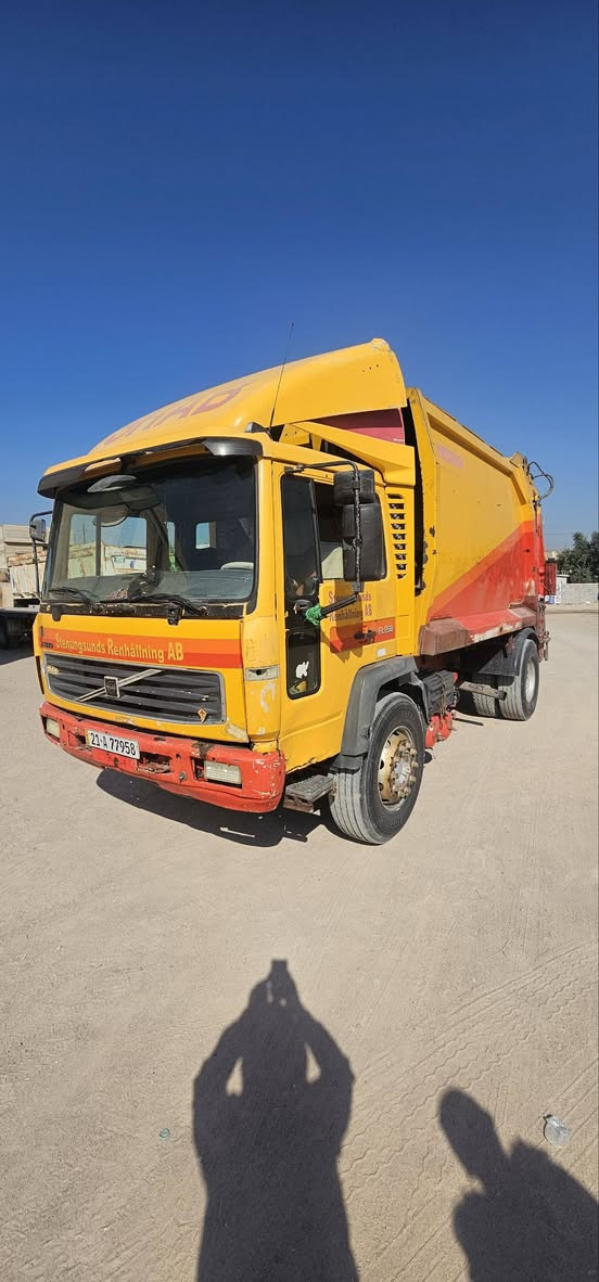 كابسه فالفو موديل 2003 رقم سليمانيه راعيها بغداد تريد تحويل تريد وكاله سنويه جديده مكينه بم ونوزل للبيع السعر 130 العنوان البصره الزبير  الاستفسار الاتصال بالرقم ‏  ***********
