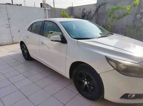 ماليبو 2013ةللبيع
امريكي حادثهاةموجود بالصور
بيها بارد باب سكن
مكينه 2500
سعر 95
كير مكينه صدر امامي خلفي كله جديد 
مكانه ديالى 
***********
