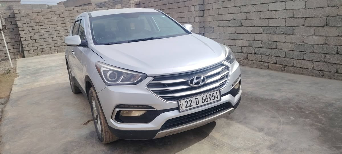 السلام عليكم::: 
سنتافيا 2018 للبيع وارد امريكي  ..يرهم مراوس حسب الغناعه....                                                                             رقم اربيل.... 
مواصفاتها... 
مكينه كير حداديه تبريد كله جديده ماشيه 120 
محرك 2400
داخل لونين تبريد قطعتين كاميرا تحكم 3 انظمه قياده اضافه الى مواصفات أخرى
السعر::140:::: وبي مجال 
للاستفسار 
***********
