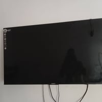 بلازما 55 للبيع السعر 200 انت عارف 07782212579