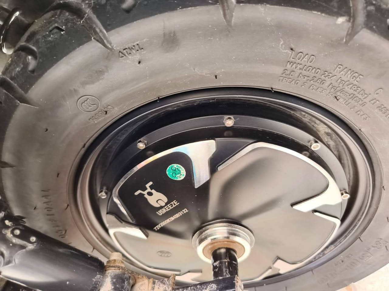 ماطور شحن اوباما مدرع 

6بطاريات  32امبير

سرعة70حقيقي95على العداد

ملف2000W

سويج /بصمه/كارت NFC

ماشي 2200كيلو

لايت عالي ناصي 
اشارات يمين يسار 
نظام البك R
خلاط اربع اشاير
نظام قفل مركزي
موصل 

السعر خاص راسل وتدلل


**إذا كنت صاحب هذا الإعلان وتريد حذفه لأي سبب، رجاءا أرسل رسالة إلى الدعم الفني**