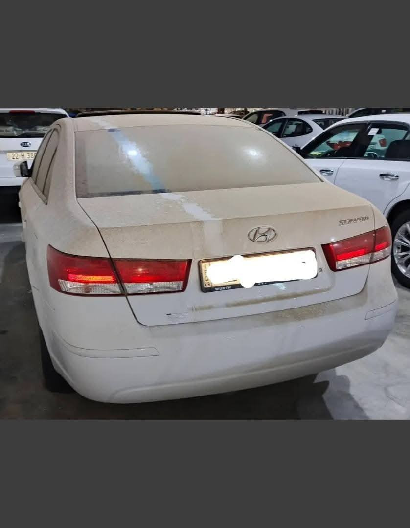 سلام عليكم
سوناتا مقدس 2011 خليجي 
مكفولة صبغ وتبديل وبارد كفالة عامة 
#مخزونة من سنة 2011
فول مواصفات
سلايت داخل بيجي 
داخل صاج فوريمكا بلادي 
Abs
مكينه 2400 دوش 
سبير الشركه منازل
رقم بغداد بإسمي تحويل مباشر 
سيارة جديده بحاله الزيرووو سعرها معقول  مستعجل على بيئتها اتصل
***********
