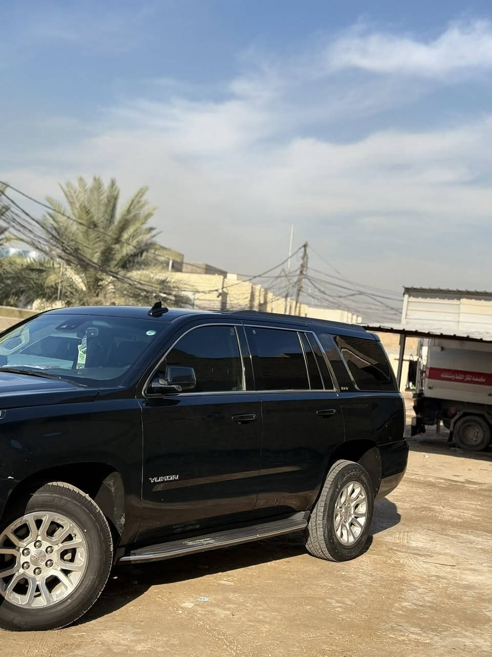 سلام عليكم جمسي 2017وارد امريكم حادث بنيد وچاملغ جهت الصايق بدون دواخل ماشيه 220كم كير ومكينه مكفولات  
اتصال ***********بي واتساب 

سعر 288بيه مجال بصيط للشراي
