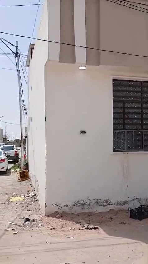 سلام عليكم بيت للبيع ملحق قريه الغدير مساحه 115مترمربعه سند٢٥ مستعجل على بيعه،،، ***********,,,,,,, ***********
