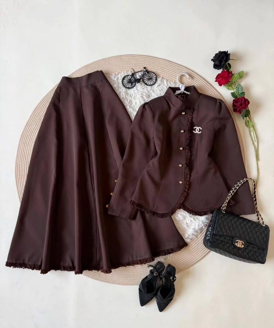 طقم قطعتين شي نازك
قميص + تنورة
#السعر ٣٣ الف
نوع الخامه  دابل تركي
طول التنوره 90 سم 
طول القميص ٧٥ سم 
القياسات 38/ 48
#التوصيل جميع أنحاء العراق ٥ الاف


**إذا كنت صاحب هذا الإعلان وتريد حذفه لأي سبب، رجاءا أرسل رسالة إلى الدعم الفني**