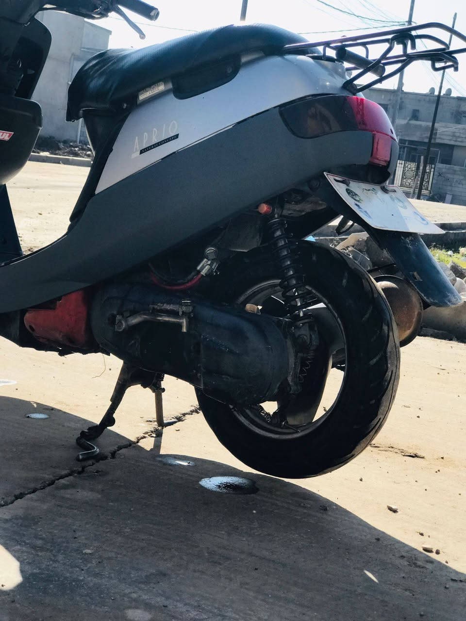 السلام عليكم
ماطور بوتين للبيع محرك شرط 
 شاصي شرط ويرمينه شغاله كلها سلف شغال    تحريكه ومعدل يكمز من جواك  بعدو وضع شركه  حديث فول  دبل سكريته  قفل اكسن بعد قبغ هندر ممفتوح درع اصلي الماطور جاهز ماتصرف كلشي عليه السعر 275 وبي مجال مكاني حي صدام الاستفسار ***********
***********
