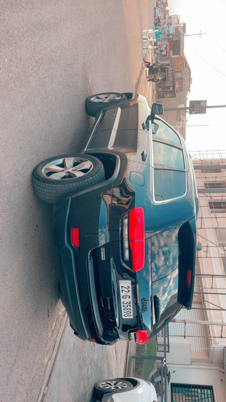 سلام عليكم 
جيب لاريدو 
موديل 2014
كير محرك بالشرط 
بيها صبغ جاملغ 
وبونيد مبدل بلادي بدون صبغ 
وبين البابين شويه صبغ 
صدر كله جديد 
دينار مابيها مصرف 
مواصفات كشن جلد 
شاشه جبير
شفتات 
رقم اربيل بسمي تحويل وكاله حاظر
السياره كلش نظيفه وترايها يخبل 
السعر 177وبي مجال 
للبيع فقط 
مكانها كركوك 
للاستفسار خابر ع رقم 
*********** كركوك, العراق
