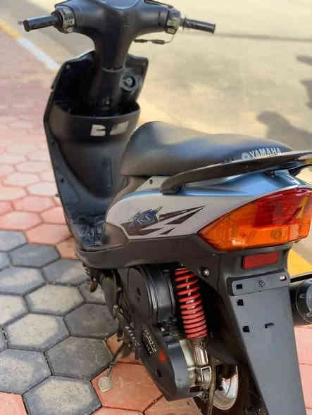 السلام عليكم دراجه ماكس عدلة للبيع بوشة 55 شلعه تشلع الكاعد نضيفه الدراجه مال جناي مكينه  سعرها 600 وبيها مجال حك الجية غراض وياها ويل و دبلات انطيهن الك مالاتها  رقمي ‏‪***********‬‏
