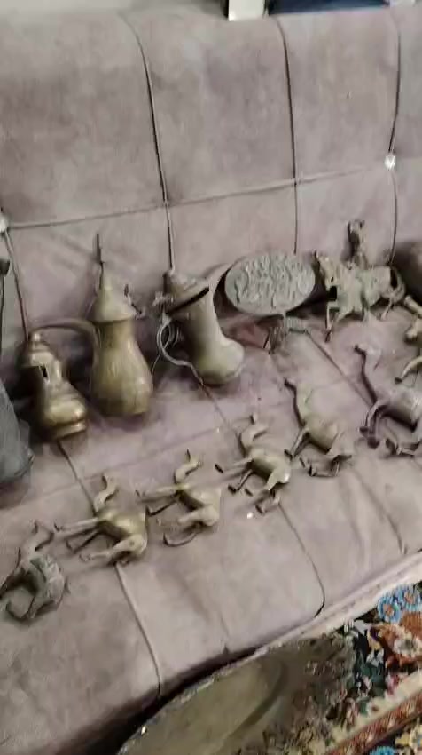 مجموعه من النحاسيات القديمه


**إذا كنت صاحب هذا الإعلان وتريد حذفه لأي سبب، رجاءا أرسل رسالة إلى الدعم الفني**