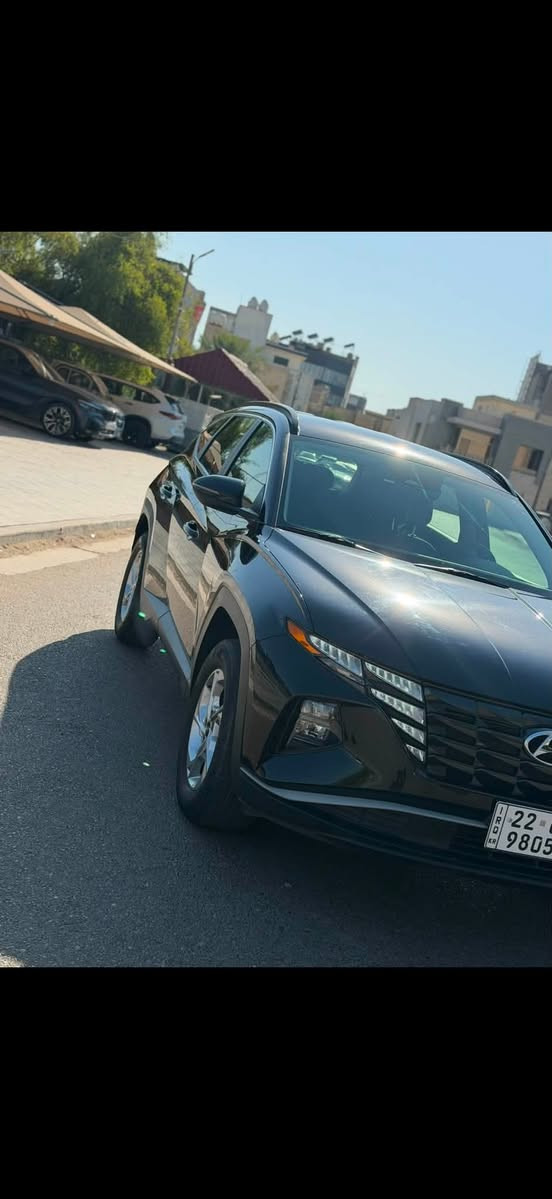 السلام عليكم
توسان 2022 للبيع
وارد امريكي 
السعر: 164
صبغ صندوك فقط بدون دواخل بدون ايرباك
محرك 2500 
تحويل مباشر هزه وسنويه كامله 
مواصفات :  
شاحن لاسلكي 
بصمه 
دخول ذكي
كار بلي 
شاشة كامرة خلفية 
تبريد قطعتين 
وضعيات قياده 
هاند بريك دگمه
اوتو هولد 
خاصية إطفاء المحرك بالازدحام
خاصية النزول من المنحدرات
مثبت سرعه تفاعلي ومحافظة على المسار 
شاشة عداد ايباد
تشغيل عن بعد 
ماشية 66  الف ميل
السياره احله من الصور وجاهزه من كل شي 
مكان السياره بغداد حي الجامعه 
السعر : 164 بيها مجال بسيط 
                للتواصل
***********او ***********
