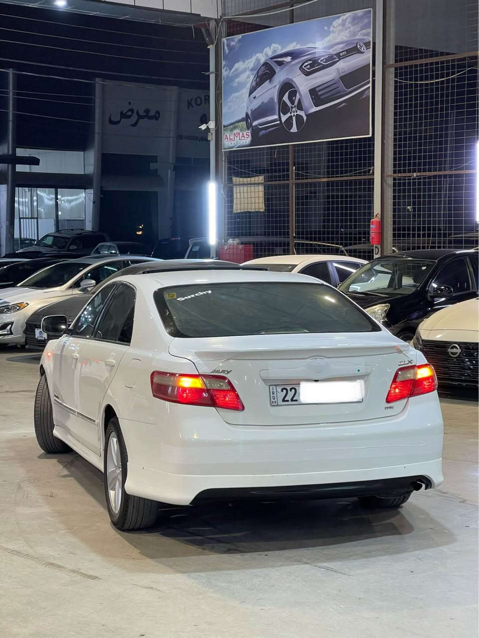 تۆیۆتا کامری ٢٠٠٨ 
فول مواسفات کوشین کارەبا سلایت
پەردە کارەبای
٥ پارچەی سبوغە
کەمەک سەر بەدەنەی هەیتی
سەیارەکی بێ مەسروفە 
گێڕ مەکینە تەبرید بە شەرتە
تحول و غڕامە بە شەرت
نرخ ١٠٥ وەرەقە و کەمێک مەجالی تێدایە
بۆ زانیاری زیاتر:-*********** واتسئاپ أربيل, العراق
