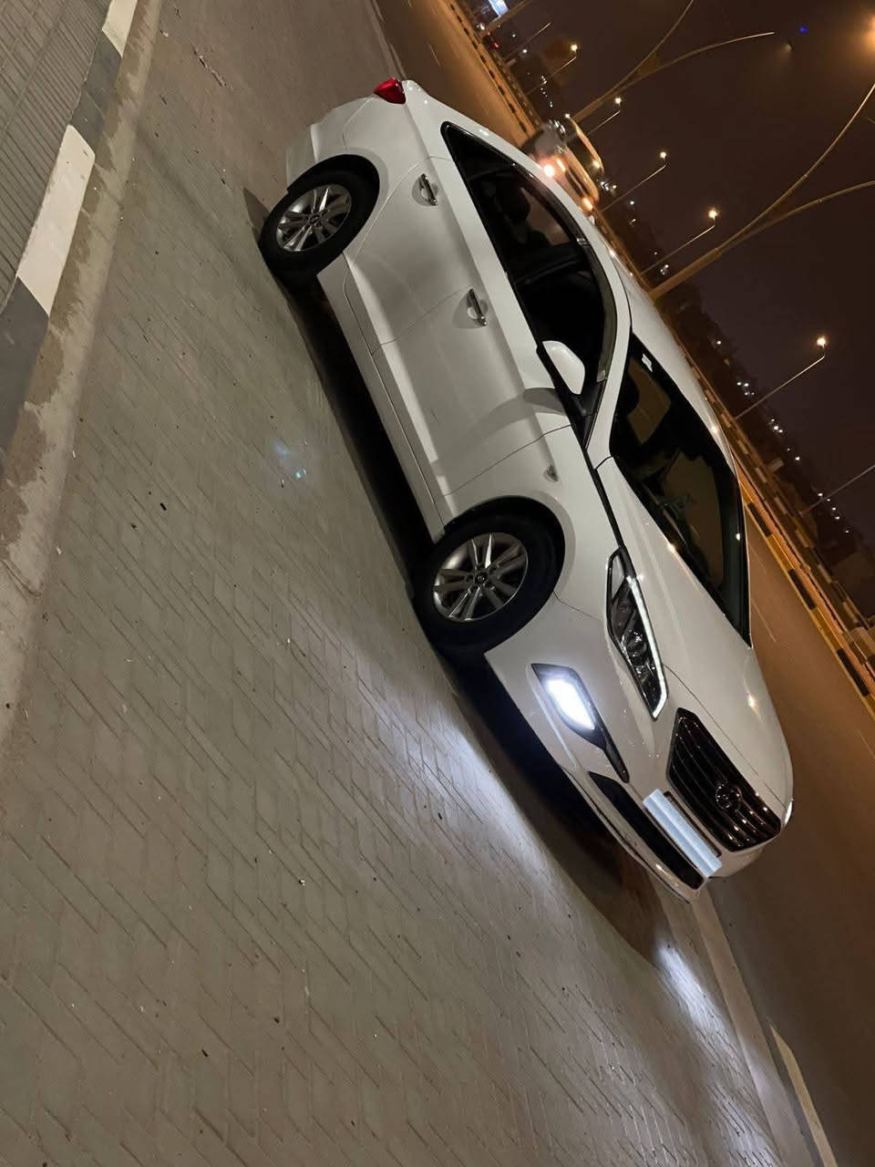 السلام عليكم
هونداي سوناتا     موديل 2017 

محرك 2000 دوش غاز اصل خط واحد

ادوات ادوات دخول جديد(( گصه جنطه ))

( متومه ارقام وسنويه شمالي الرقم الانكليزي )

شاشه 

كشنات جلد

تحكم ستيرن  

مري شفط 

كشنات تدفئه وتبريد 

 لايت لد

كير ومحرك وحداديه وتبريد كفاله

السياره كامله من كلشي تاخذها جاهزه للأخير

ونضافه  100/100 
((دخول جديد هذا الاسبوع🚨))

#مكان البصره

#السعر والأ ستفسار 

#اتصل ‭ ***********
