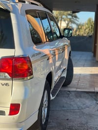 لاندكروز • ٢٠١٢ • مكينه وكير جديد