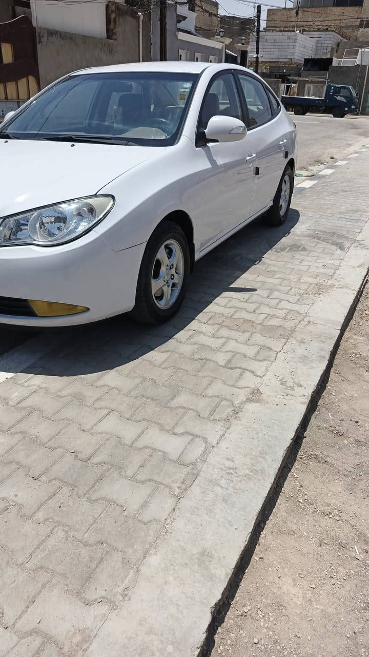 النتره موديل 11 السياره كفاله عامه عده بارد بل كصه مال البنيد فقط الباقي كفاله حته من البارد سياره جديده بمعنه الكلمه  جاهزه من كلشي رقم اربيل الماني سنويه بعدهي ما صقطه بعدله اربع اشهر  بسم كردي مكاني نجف ***********
السعر 112 بيه مجال
