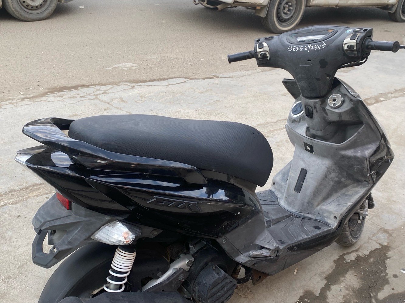 دراجة جي تي ار نوزل مال رمبة جديدة كلش شرط الفحص 
العنوان بغداد الدورة شارع المصافي 