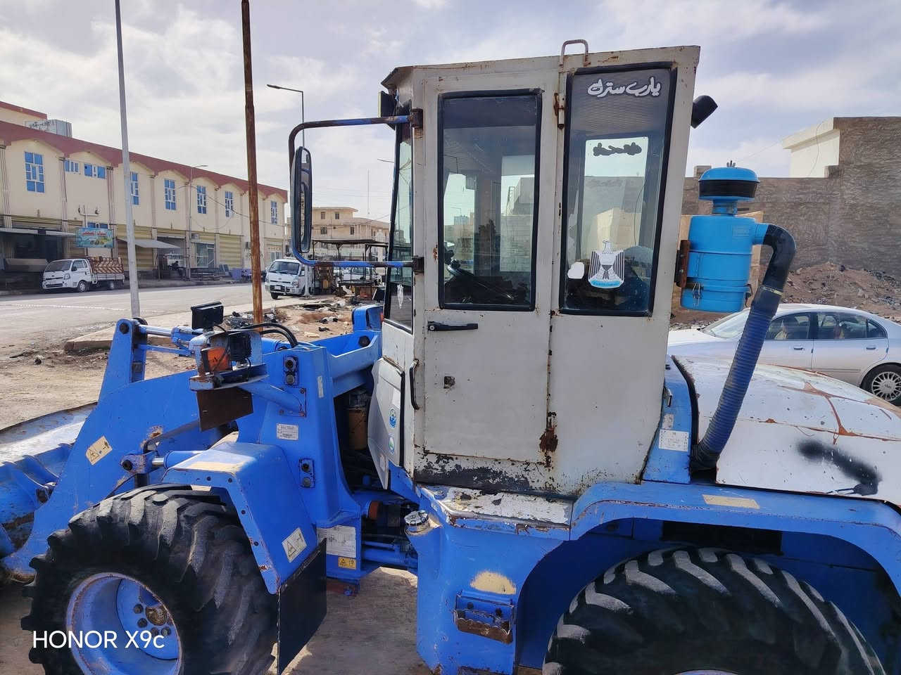 سلام عليكم من رخص ابو كروب شفل  البيع هيتاشي حجم 50مودليد 2005رقمه لانبار سنوه هزه كل جديد رقمه لانبار  متوجد شفل في لانبار قضاء الرطبه ***********
