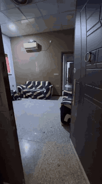 شقة مؤثثه للأيجار الدوره شارع ليمونة لتواصل 07718210433