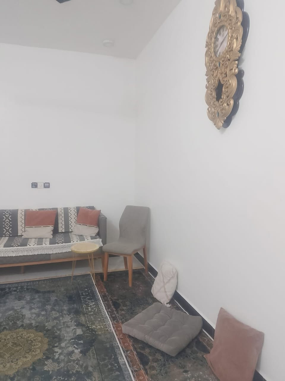 رايدين نبيع مشتمل100م شارع 40م بناء حديث بعميشة توزيع الضباط بسعر مناسب نقد و عالمبادرة والشراي يتدلل


**إذا كنت صاحب هذا الإعلان وتريد حذفه لأي سبب، رجاءا أرسل رسالة إلى الدعم الفني**