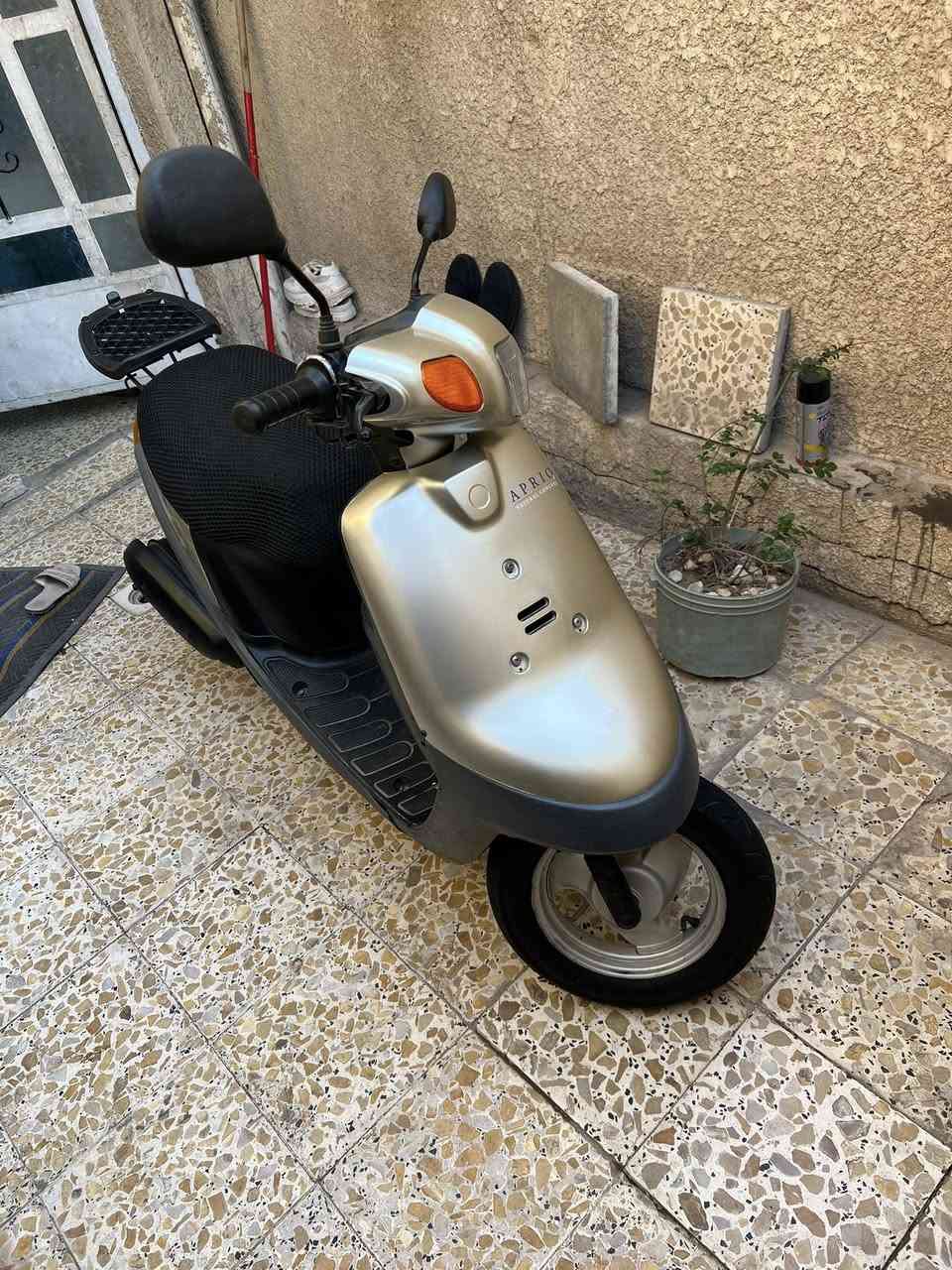 السلام عليكم دراجه بطه للبيع ستخدام قليل بغداد الجديده السعر ٤٠٠ وبيها مجال ***********
