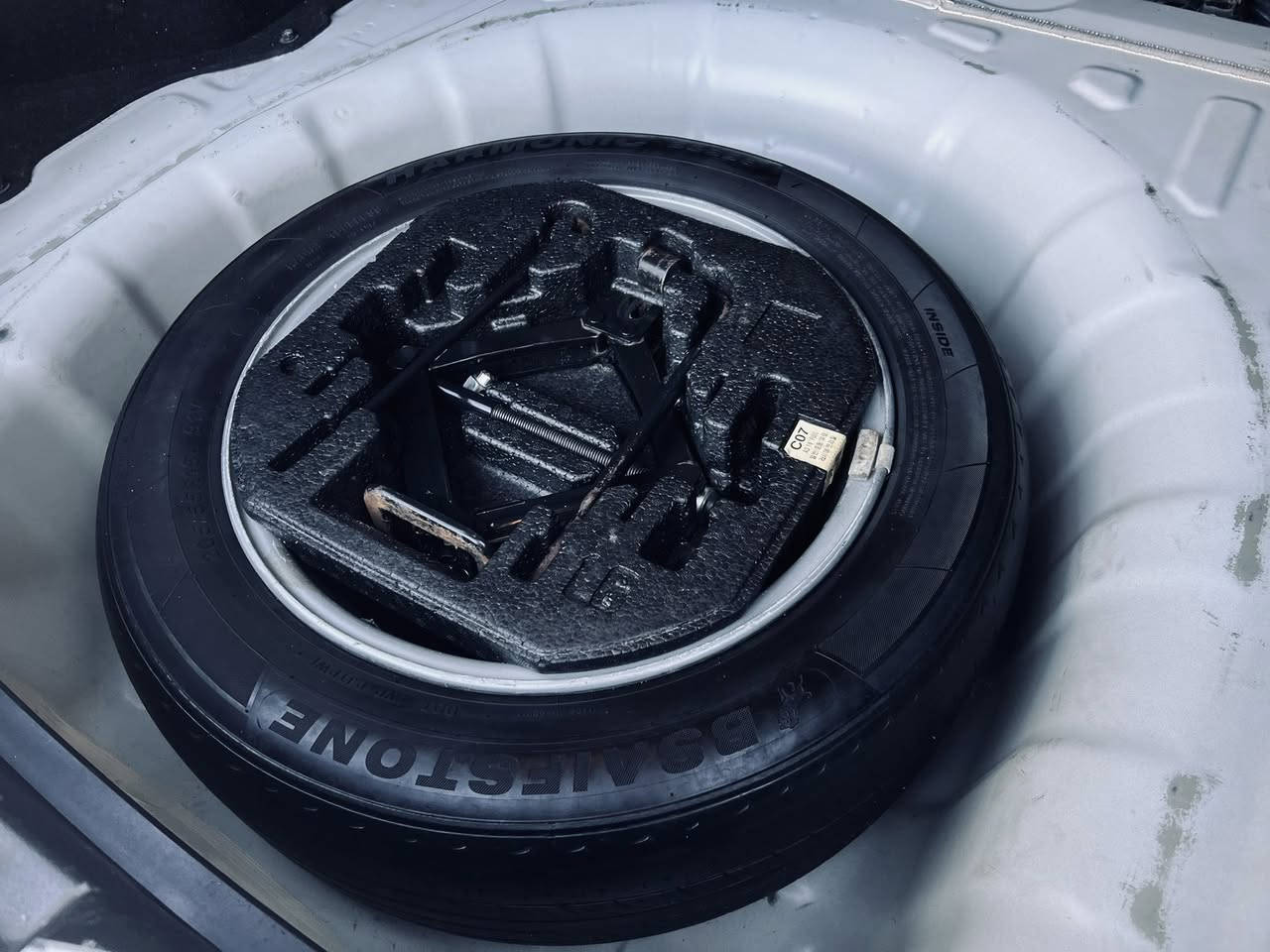 النترا 2018 خليجي GLS فول مواصفات رقم بصره تحويل مشروع وطني سنويه لغايه 2029 السياره مكفوله من الضربه والصبغ والتبديل والفتح والزنجار محرك 2000 دووش مامفتوح شرط بالكارتون جاهزه السياره من كلشي مكينه وكير شرط الفحص حداديه ١٠٠/١٠٠ تبريد ثلج تخم تاير تدفئه السياره جديده جدا من الداخل والخارج مواصفات فتحه شاشه كبيره كامره دواره حساس امامي وخلفي شغال تبريد خلفي مرايه شفط اشاره بالمرايه لد نهاري دواخل بيجي لاقط ثلاث انضمه للقياده يدات وترايش نيكل دسك امامي وخلفي تحكم بالستيرن ويل كب مكان السياره الناصرية السعر 146 للاستفسار ***********
