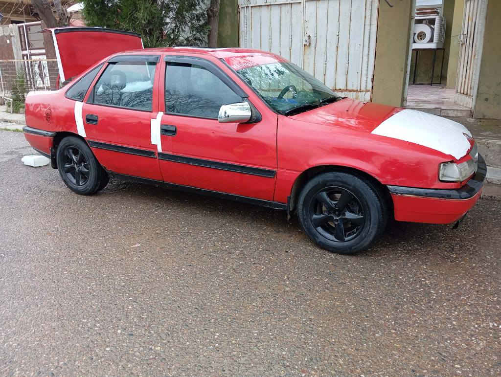 فيكترا موديل 93 مكينه 18
سنه وي پلاستيك رقم عسلي ئه لماني  به شرتي حاسيبه و ئه وليات 
گيرو مكينه ي به شرت سويج كونتروله  سياريه زور جائيزه مالي دوسته سعري 17گلا 
شوين; چمچه مال  بو زانياري زياتر 
ژم ***********
اسيا *********** شمشمل, السليمانية
