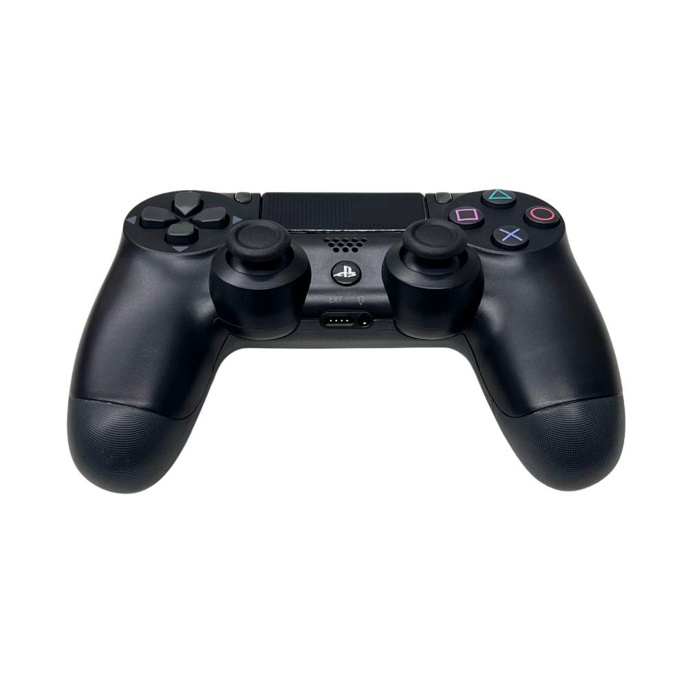 يد تحكم لاسلكية DualShock 4 لأجهزة PlayStation 4

• وحدة التحكم اللاسلكية من Sony المصممة لتقديم تجربة لعب متكاملة واستجابة عالية على أجهزة PS4.

• لوحة لمس (Touch Pad) تدعم اللمس المتعدد وتفتح آفاقاً جديدة لطرق اللعب والتفاعل.

• مكبر صوت مدمج ومنفذ سماعة ستيريو لإضافة خيارات صوتية غامرة أثناء اللعب.

• أزرار شعار SHARE تتيح لك مشاركة أجمل لحظات اللعب وبثها بضغطة زر واحدة.

• تصميم مريح ومطور لعصي التحكم التناظرية وأزرار الكتف لتحكم أكثر دقة.

• شريط إضاءة (Light Bar) مدمج يتفاعل مع الكاميرا والألعاب لتتبع دقيق لموقع اللاعب.

المواصفات:
• طاقة الإدخال: 5 فولت ⎓ 800 مللي أمبير.
• نوع البطارية: بطارية ليثيوم أيون قابلة لإعادة الشحن مدمجة.
• الجهد الكهربائي: 3.65 فولت ⎓.
• سعة البطارية: 1 أمبير (1000 مللي أمبير).
• الوزن: 210 غرام تقريباً.
• درجة حرارة التشغيل: 5 درجة مئوية - 35 درجة مئوية.
• الأجهزة المتوافقة: PlayStation 4 و PlayStation TV.

محتويات العلبة:
• يد تحكم DUALSHOCK 4 لاسلكية.
•كيبل شحن.
• دليل التعليمات (Instruction Manual).