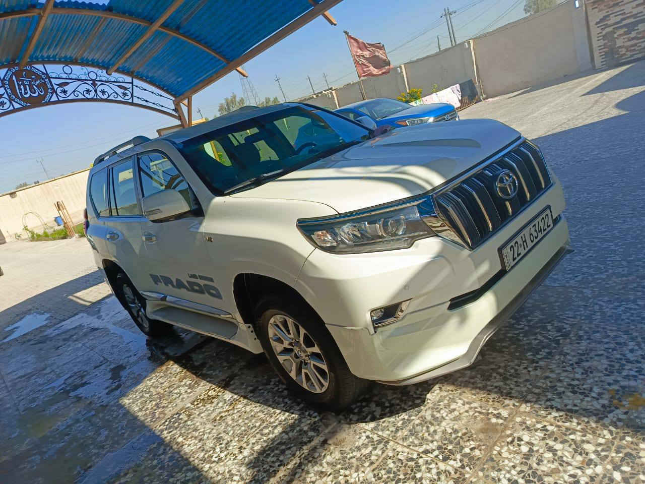 السلام عليكم للبيع تويوتا ابرادو خليجي مكفولة كفالة عامه ماشيه49 اربيل بسمي فول مواصفات عده الفتحه فقط سياره جديده بيع او مراوس بسيارة اقل سعر مكاني بغداد السعر 410 اتصال *********** موديل 2021 كل المواصفات بيهه عده الفتحه
