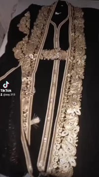 بشت • بينصل • لبس ساعتين